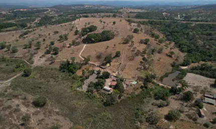 Fazenda à Venda no Riacho, Esmeraldas - 50 Hectares com Casa Sede e Estrutura Completa