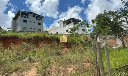 Lote à Venda em Novo Retiro, Esmeraldas ? Vista para LMG-808, 761,59m²