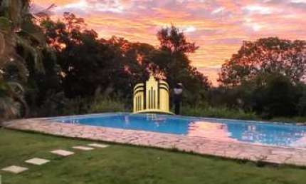 Sítio Completo à Venda ? 5.000m² com Piscina e Área Gourmet