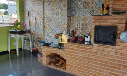 Casa Ampla com Área Gourmet à Venda  4 Quartos, 360m²