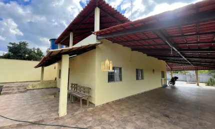 Sítio à Venda com Piscina, Campo de Futebol e Salão de Festas!