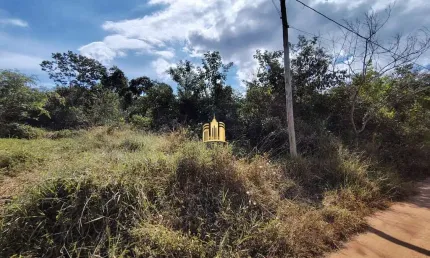 Terreno à venda encontro das águas: 4.076m², ótima localização e topografia!