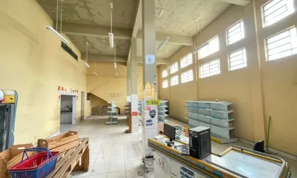 Loja Comercial para Locação: 263m² com Estrutura para Abatedouro em Esmeraldas/MG