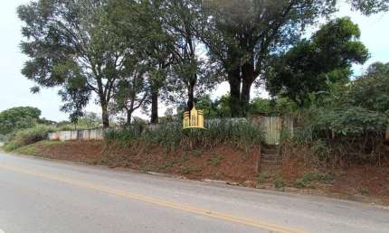 Casa à Venda em Marimbá na Rodovia MG 60 ? Terreno de 390m²