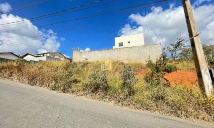 Lote de Esquina à Venda Bairro São Pedro Esmeraldas MG ? 360m²
