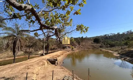 Fazendinha 13 Hectares Lagos Nascentes Pomar Curral ? MG-433/MG-808