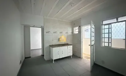 Apartamento 1 Quarto em Condomínio, Varanda, Habite-se ? R$ 120 Mil