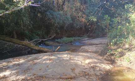 Fazenda 49 hectares há em Itatiaiuçu com casa sede 3 qts.