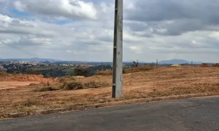 ADQUIRA JÁ O SEU IMÓVEL, AINDA RESTAM POUCAS UNIDADES, VENHA CONFERIR.  VENDE-SE LOTES NO BAIRRO ESTÂNCIA SERRA VERDE.