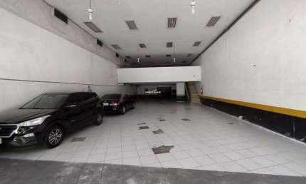Ponto Comercial com 10 vagas, 500m², para aluguel no bairro Mooca, por 20.000,00