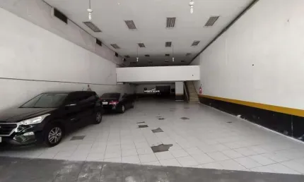 Ponto Comercial, 500m², à venda no bairro Mooca, por 4.895.000,00