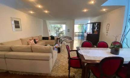 Casa c/ 7 quartos, 2 suítes e 3 vagas, 350m², à venda no bairro Parque da Mooca, por 2.500.000,00