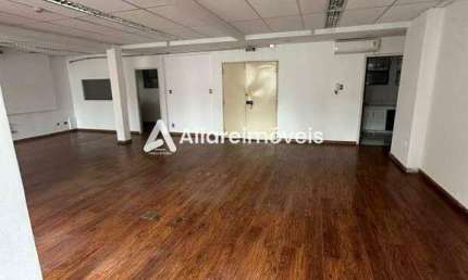 Conjunto comercial c/ 120m², à venda no Condomínio Edifício Oyapock, no bairro República, por 650.000,00