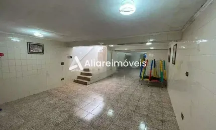 Casa c/ 2 quartos, e 2 vagas, 120m², à venda no bairro Jardim Vila Formosa, por 540.000,00