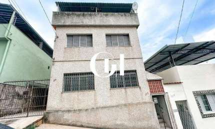Casa de 3 quartos, em um localização perfeita no Bairro São Mateus