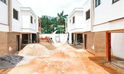 Casa com 3 quartos sendo todos suites à venda, 180 m² a partir de R$ 799.000,00 - Parque Jardim da Serra - Juiz de Fora/MG