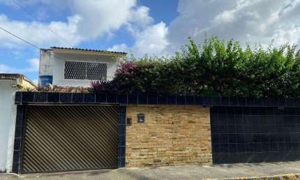 Casa com 3 quartos à venda na Rua Doutor Luiz Ribeiro Bastos, 37, Casa Forte, Recife