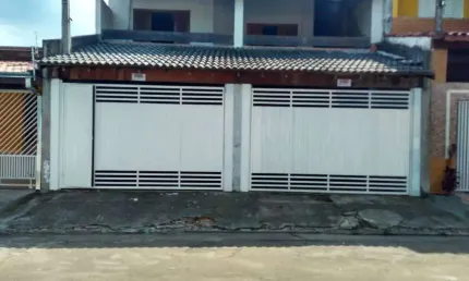 Casa à venda na Rua Cidade de Montevidéo, Cidade Vista Verde, São José dos Campos por R$ 700.000