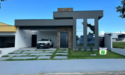 Vende-se Casa Residencial Terras do Vale - 03 dormitórios com suíte
