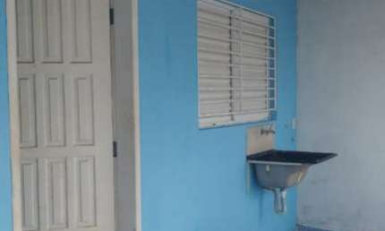 #AluguelSJC #CasaParaAlugar #ImóveisSJC #Oportunidade #QuintalAmplo #CasaCom2Quartos #ImobiliáriaLocal #MonteCastelo