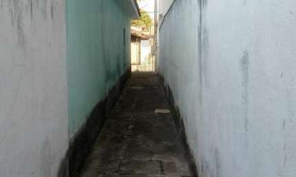 VENDE-SE CASA 03 DORMITORIOS  TERRENO 300 m² JARDIM SÃO VICENTE SJCAMPOS-SP