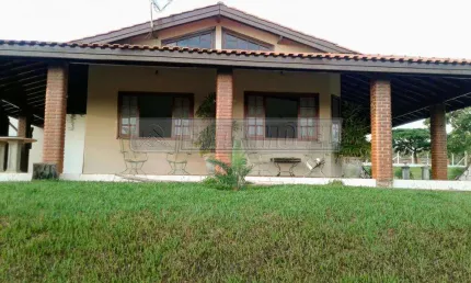 Chácara / sítio com 3 quartos à venda na Rua Leotério Pinto, 560, Residencial Alvorada, Araçoiaba da Serra