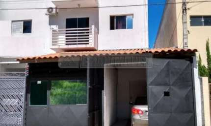 Casa com 3 quartos à venda na Rua Emílio Kerche de Menezes, 25, Vila Haro, Sorocaba