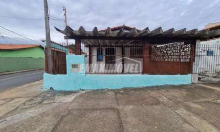 Casa com 5 quartos à venda na Rua Luiz Costa Coimbra, Frente - 0, 161, Vila Angélica, Sorocaba