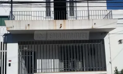 Casa com 4 Quartos sendo 1 suíte e Quintal no Centro de Sorocaba!