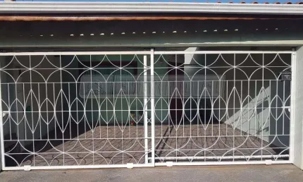 Casa com 2 quartos à venda na Rua Bayard Nóbrega de Almeida, 672, Jardim Prestes de Barros, Sorocaba