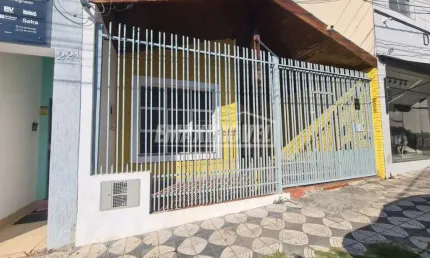 Casa para aluguel em localização privilegiada ? entre a Cesário Mota e a Av. Moreira César!