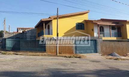Casa com 4 quartos à venda na Rua Antenor Silva, 63, Jardim Araújo, Votorantim