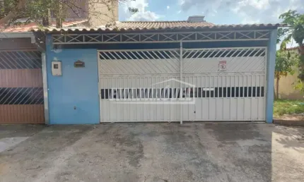 Casa com 2 quartos à venda na Rua Cezário Pereira, 97, Jardim Residencial Villa Amato, Sorocaba