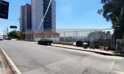 Terreno comercial à venda na Rua Atanázio Soares, 3710, Jardim Maria Eugênia, Sorocaba