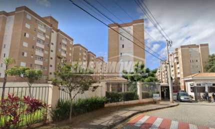 Apartamento semi-mobiliado com 2 Quartos na Vila Hortência