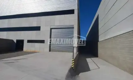 Galpão Comercial para Locação com 900m² e 2 escritórios