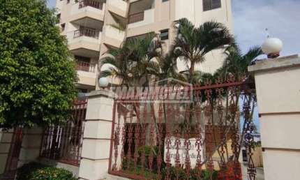 Apartamento com 2 quartos no Residencial Sergio Cardoso