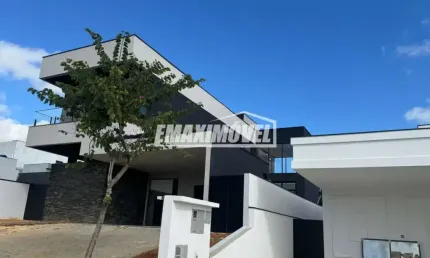 Sobrado com 3 Suítes, 6 vagas e Piscina no Condomínio Alphaville Castelo!