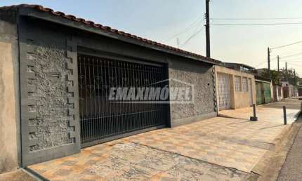 Casa com 2 quartos à venda na Rua Maria Germani, 791, Conjunto Habitacional Júlio de Mesquita Filho, Sorocaba