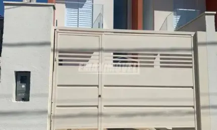 Casa com 2 quartos à venda na Rua Márcio Fernando Rocha, 27, Jardim Santa Bárbara, Sorocaba
