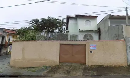 Casa com 3 quartos à venda na Rua Luiza Mas, Garagem Com Entrada Na Rua Luiz Bergamo - 0, 335, Jardim Morumbi, Sorocaba
