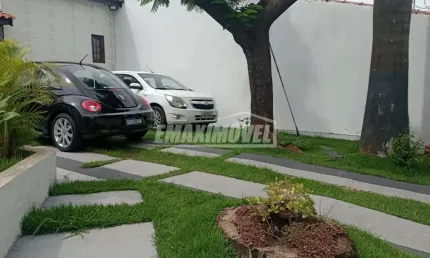 Casa com 2 quartos, suíte e espaço gourmet com piscina! - wanel ville 2!