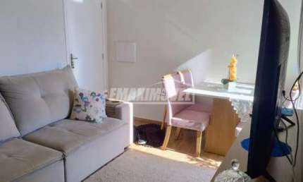 Apartamento com 2 Quartos e 1 vaga - Ao lado da Av. Ipanema