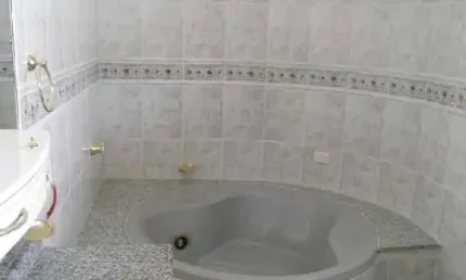 Casa comercial à venda na Rua Antônio De Oliveira, 0, 117, Cerrado, Sorocaba