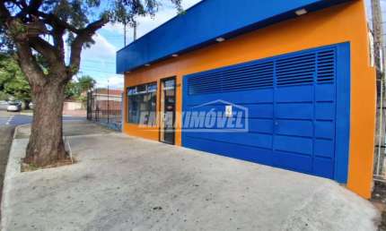 Casa semi-mobiliada com 3 Quartos e ponto comercial - Vila Angélica