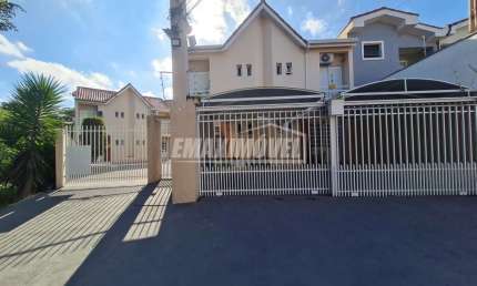 Casa para locação com excelente localização e fácil acesso!