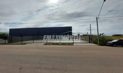 Galpão com 750 m² de área construída no bairro Jardim Ibiti do Paço