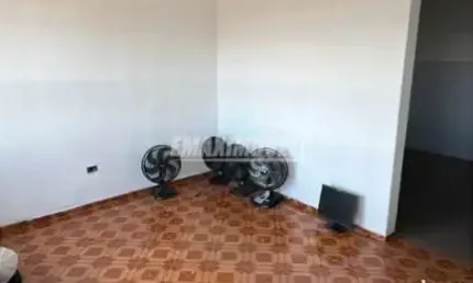 Casa com 2 quartos para alugar na Alameda Laurindo de Brito, 1395, Vila Leopoldina, Sorocaba