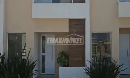 Casa a venda, localizada no Condomínio Village Inovare