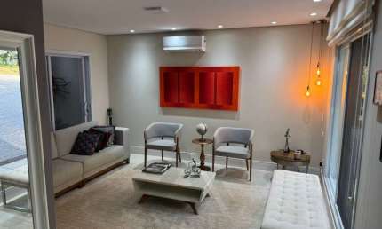 Casa de alto padrão em condomínio no Vista Alegre, Vinhedo-SP: 5 quartos, 5 suítes, 3 salas, 8 banheiros, 7 vagas, 346m².